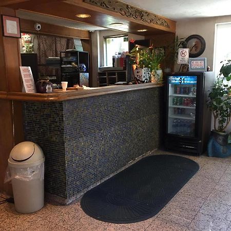 King Lodge Motel Monterey Park Eksteriør bilde